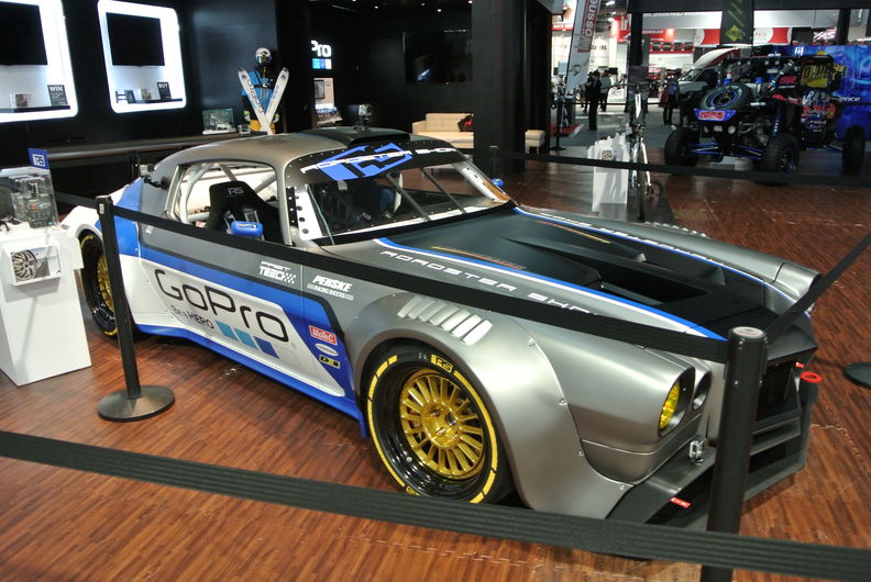 2014 Sema Roadster Shop Rampage Camaro (42).JPG