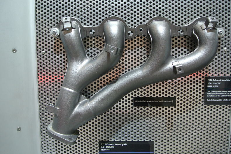 2014 Sema Camaro GM Parts (169).JPG