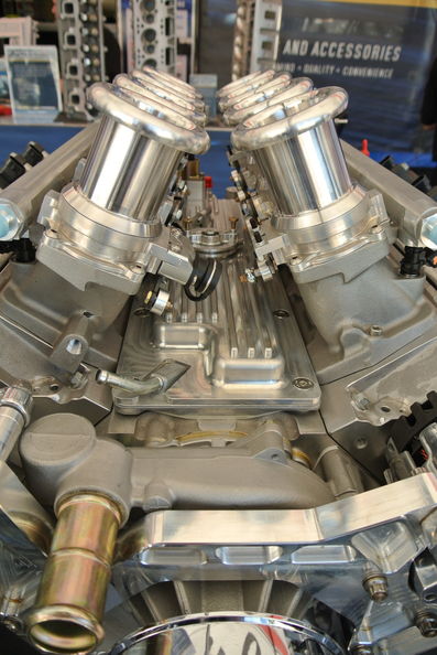 2014 Sema GM Engines (122).JPG