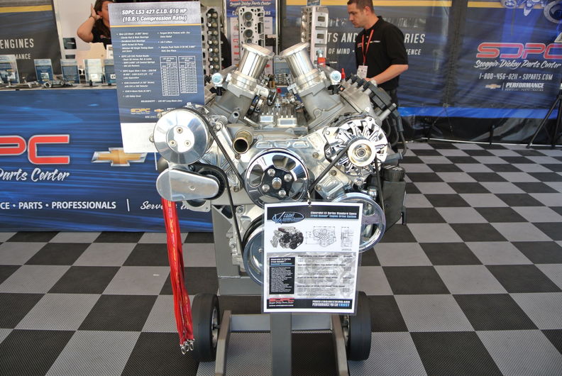 2014 Sema GM Engines (123).JPG