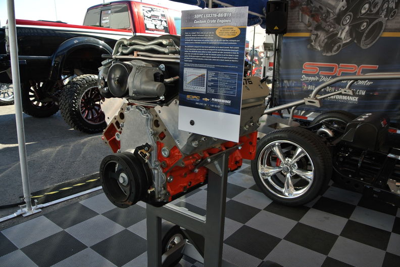 2014 Sema GM Engines (124).JPG