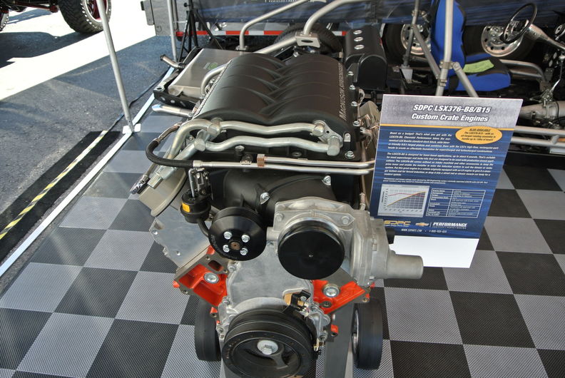 2014 Sema GM Engines (125).JPG