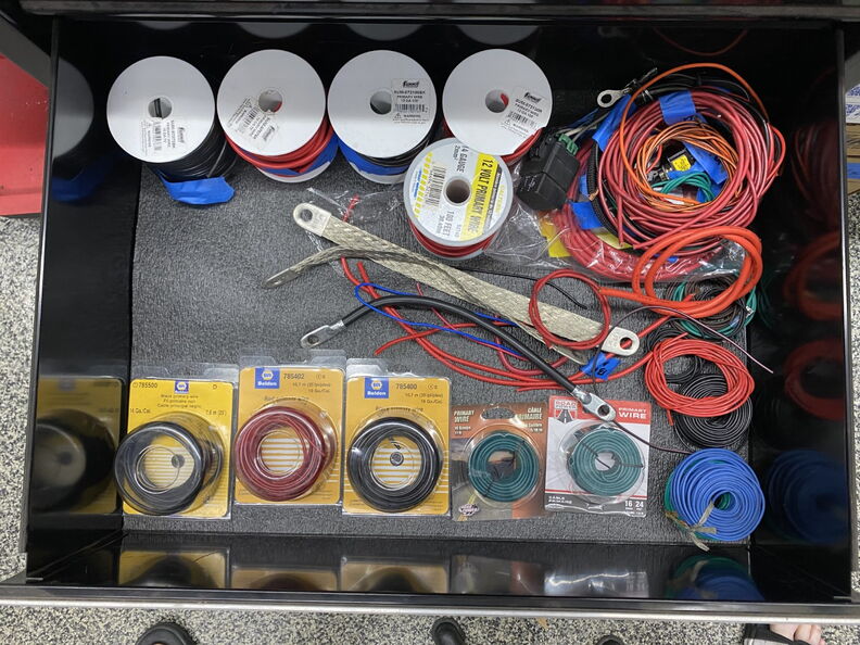 2020 09-16 Garage Wiring Tool Box (05) (Large)